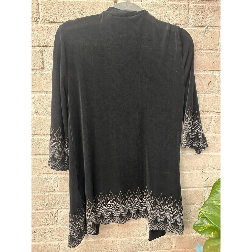 Chico's Elegant Black Cardigan with Patterned Edges - Picture 6 of 6